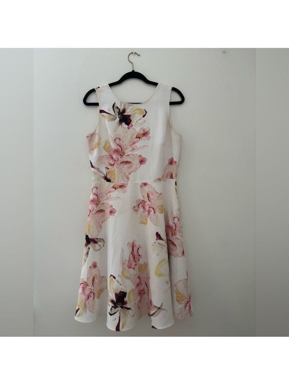White House Black Market Women’s Floral Fit-And-Flare Dress